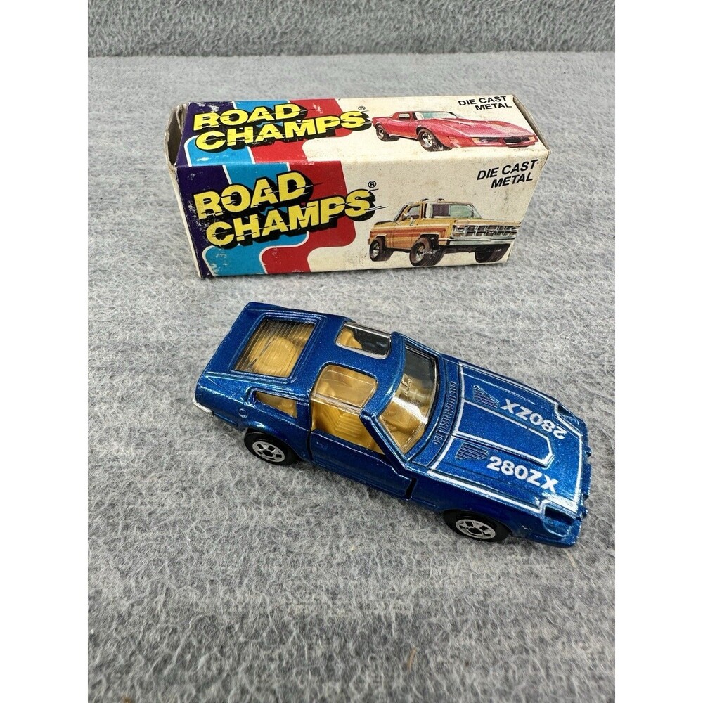 ROAD CHAMPS Die Cast #44 Datsun 280zx 82 Blue Car  T5